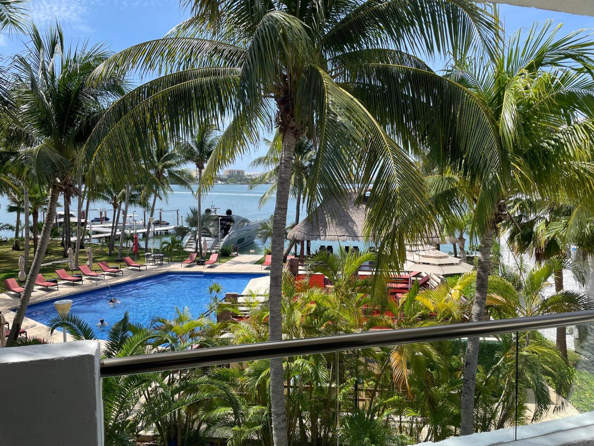 Sina Suites Cancún Exteriér fotografie
